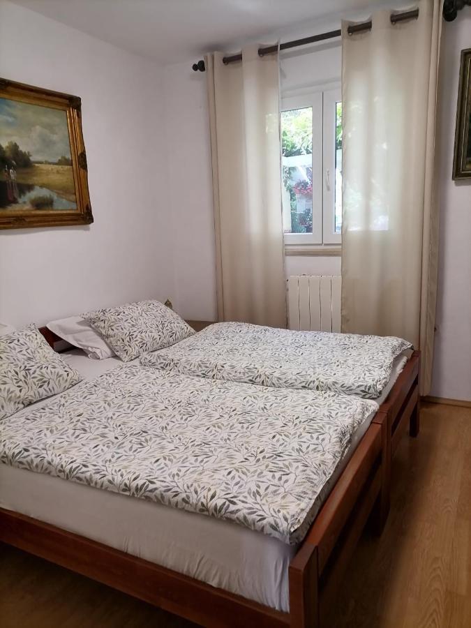 Apartmani Marina Porec Bagian luar foto